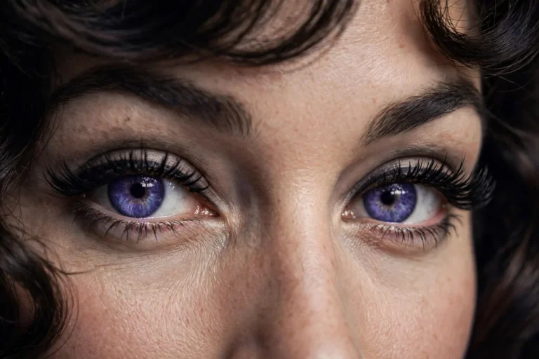Delving into Elizabeth Taylor’s Eye Color: Unlocking the Intrigue