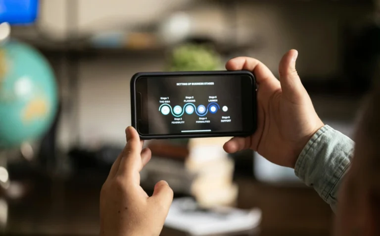 How to Hire Mobile App Developers: 7 Essential Criteria to Evaluate