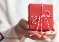 Unique Gifts to Bring for a Memorable Dinner Parties