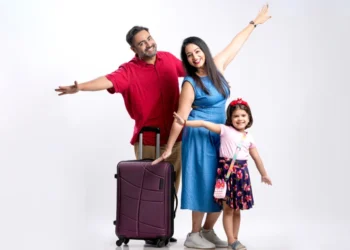 Travel Insurance for Parents Visiting Dubai: What to Do if a Claim Is Needed?